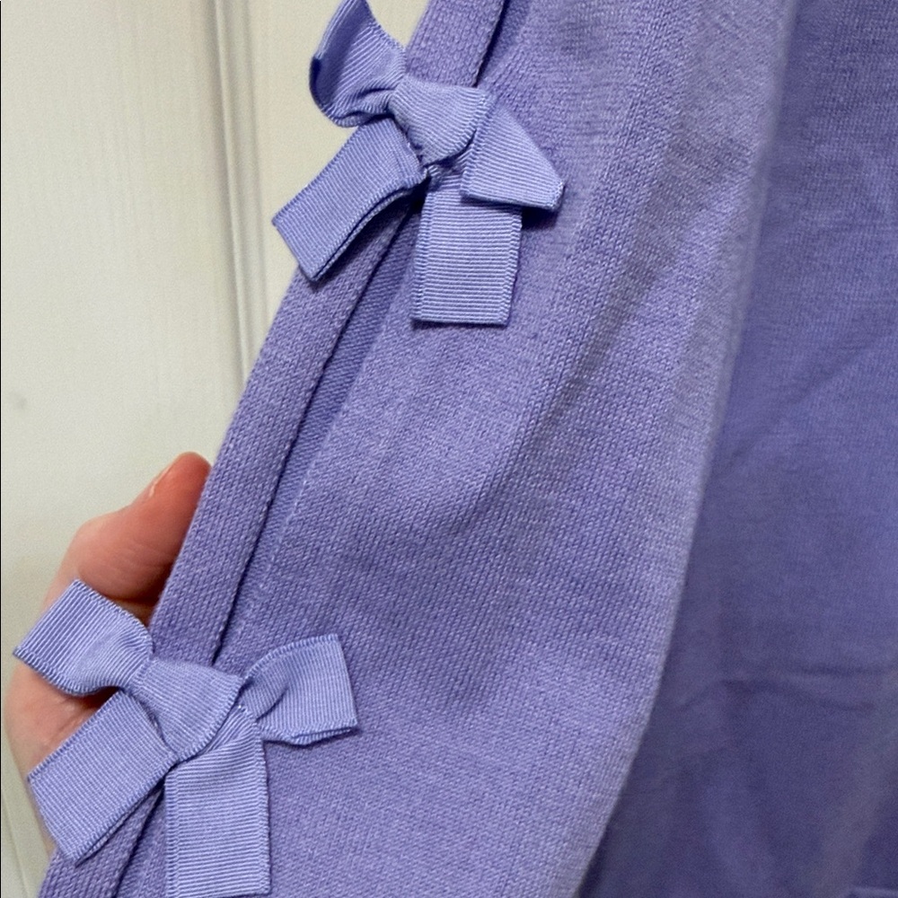 Lilly Pulitzer Lavender Long Sleeve V-Neck Top - Picture 3 of 9